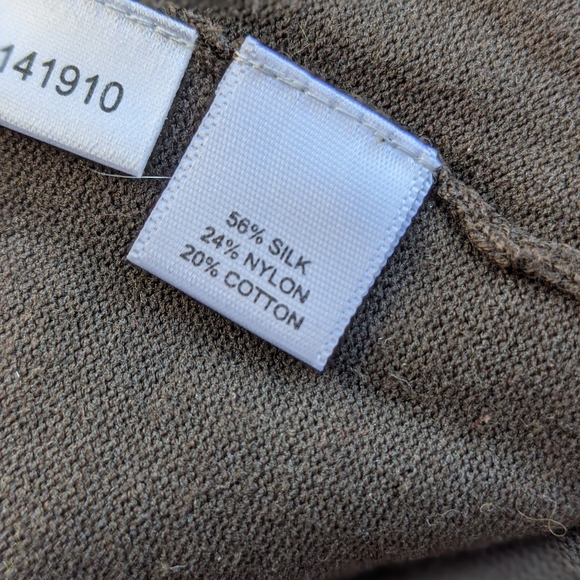 Ann Taylor double V-neck lightweight brown sweater - Picture 8 of 11